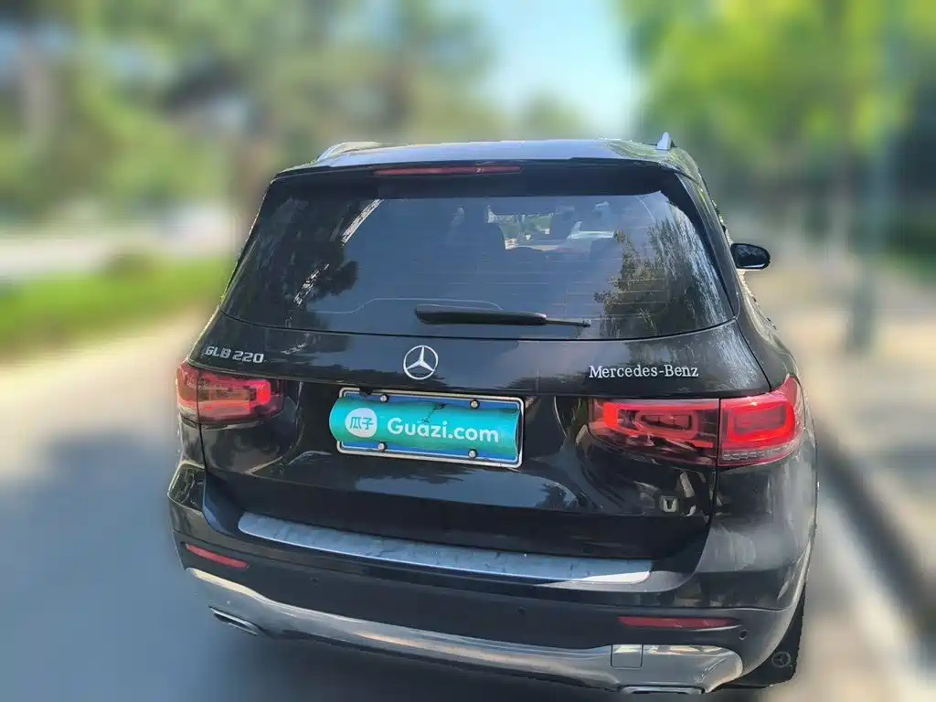 Mercedes-Benz GLB — миниатюра 3