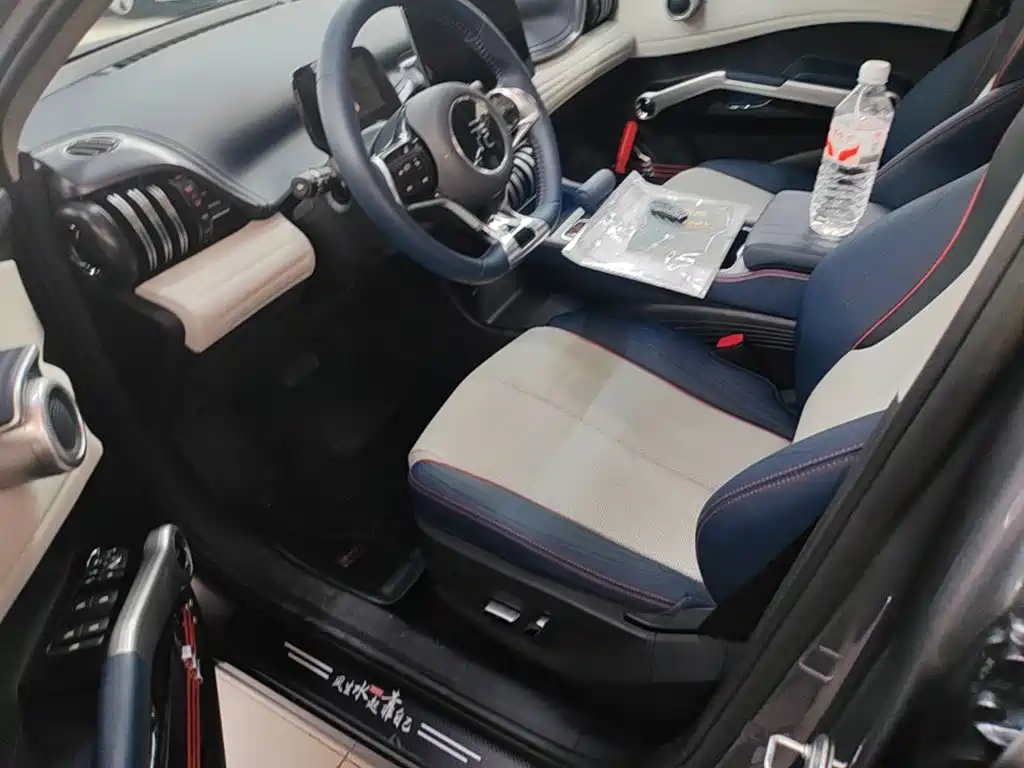 BYD Yuan Plus — миниатюра 15
