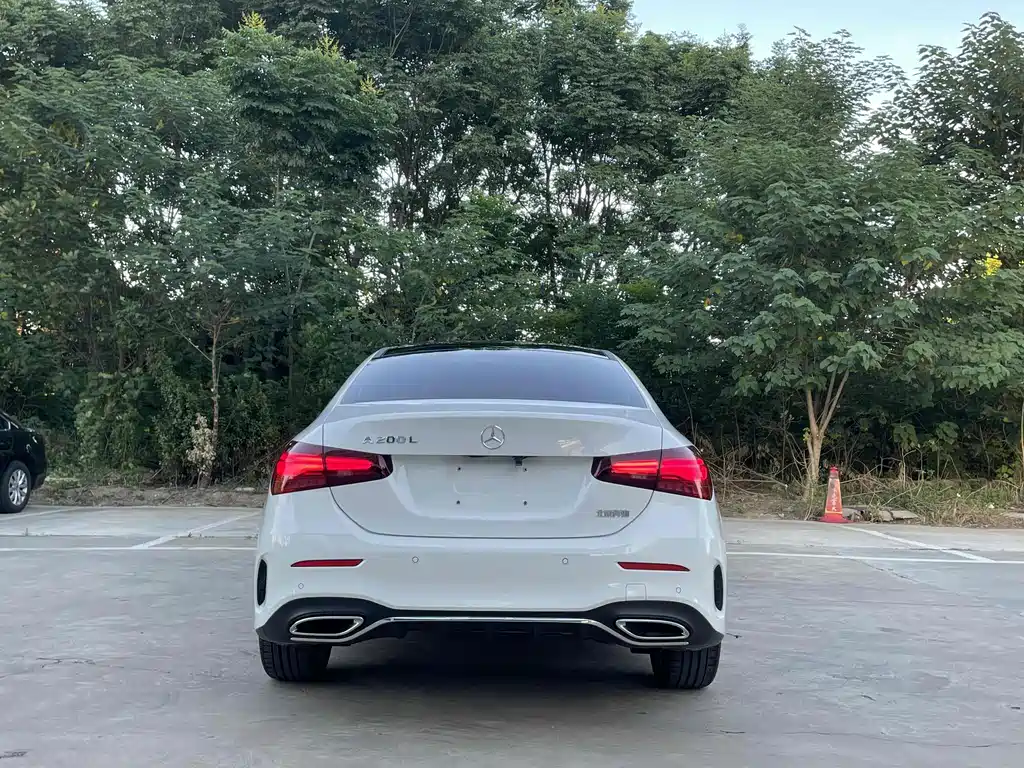 Mercedes-Benz A-Class — миниатюра 10