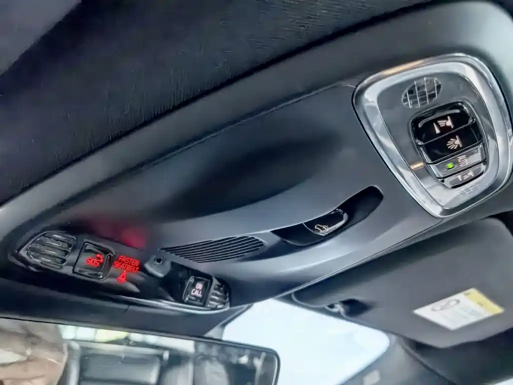 Volvo XC60 — миниатюра 19