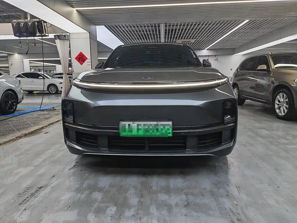 Li Auto L8 2023 Pro