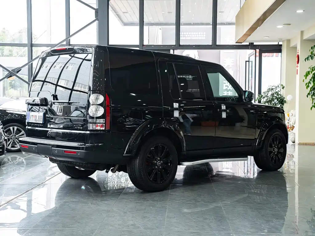 Land Rover Discovery 2016 3.0 SDV6 HSE