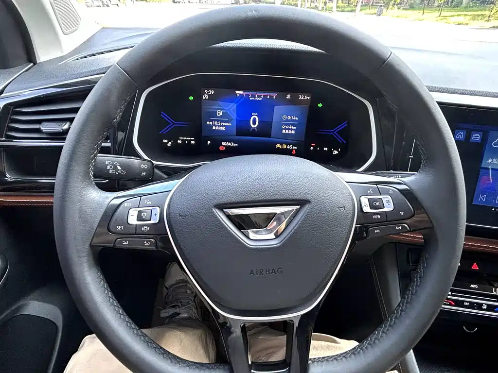 Jetta VS7 — миниатюра 11