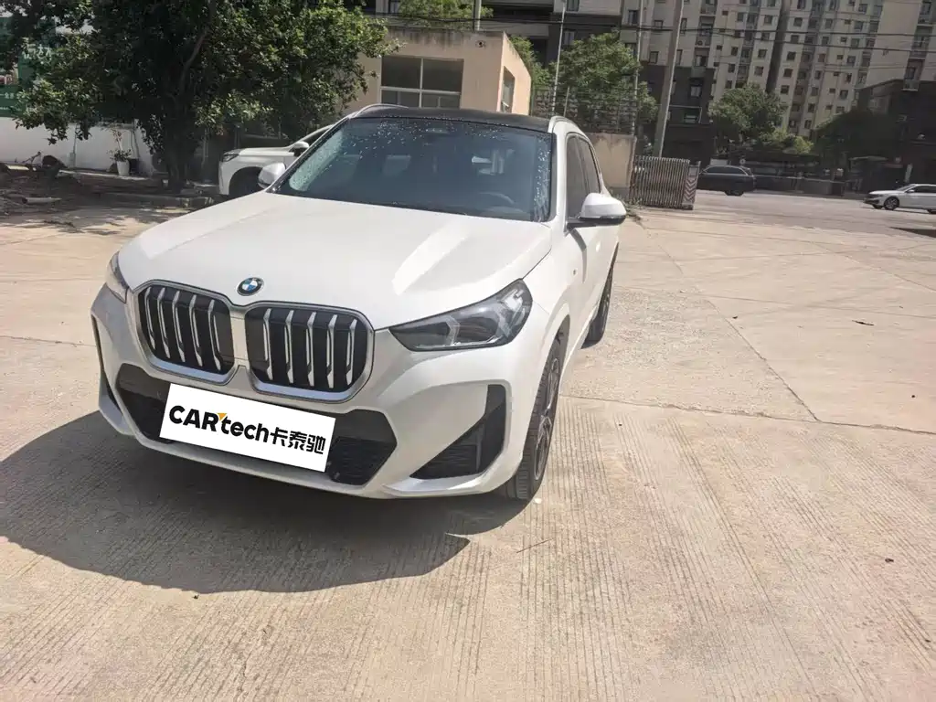 BMW X1 2025