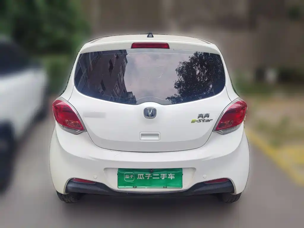 Changan Benben E-Star — миниатюра 3