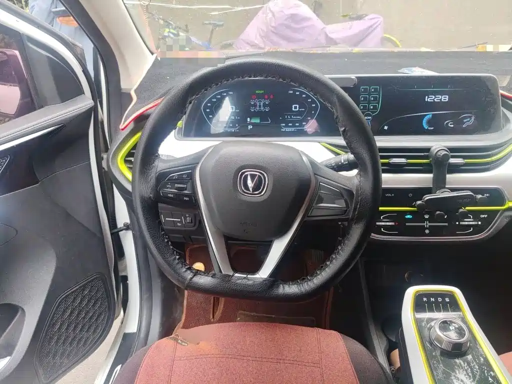 Changan Benben E-Star — миниатюра 6