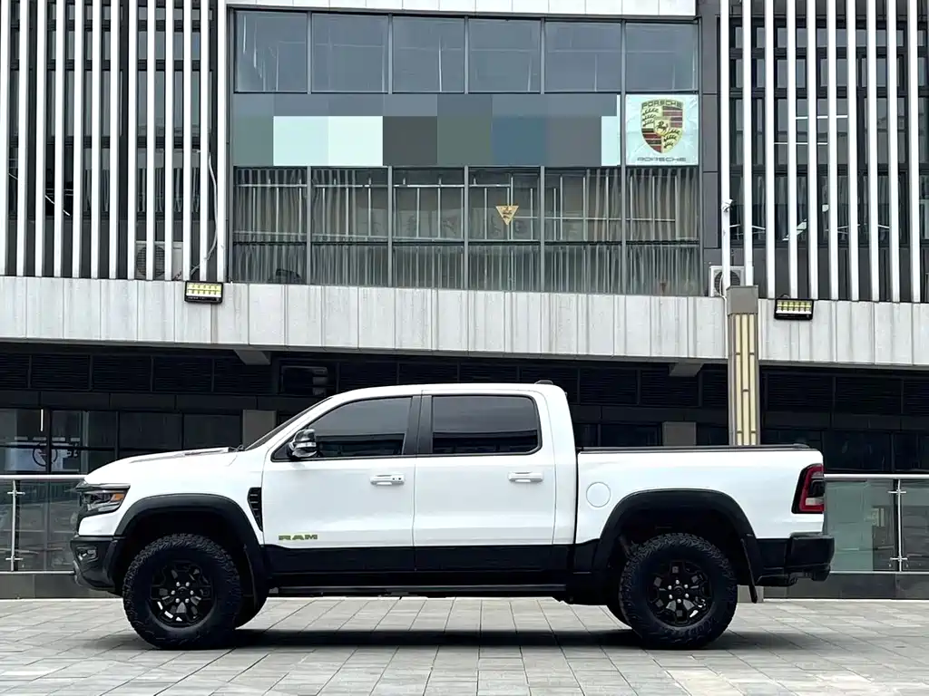 RAM Ram Trucks — миниатюра 11