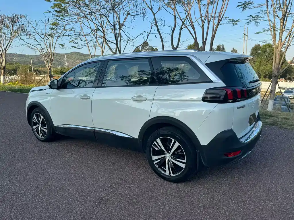 Peugeot 5008 350THP 7 seats Elite Edition, фото 7