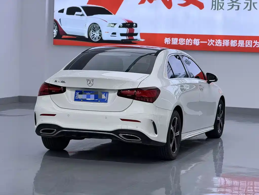 Mercedes-Benz A-Class — миниатюра 7