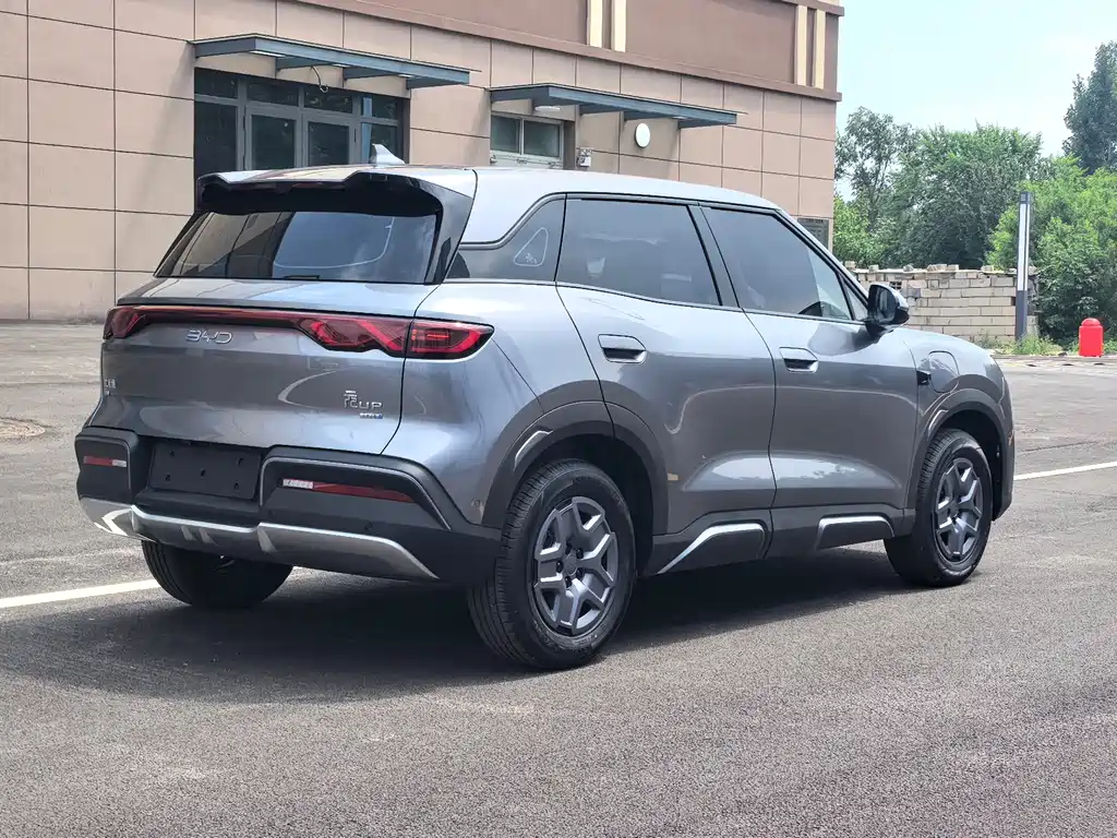 BYD Yuan Up UP 2025 Smart Drive 401KM