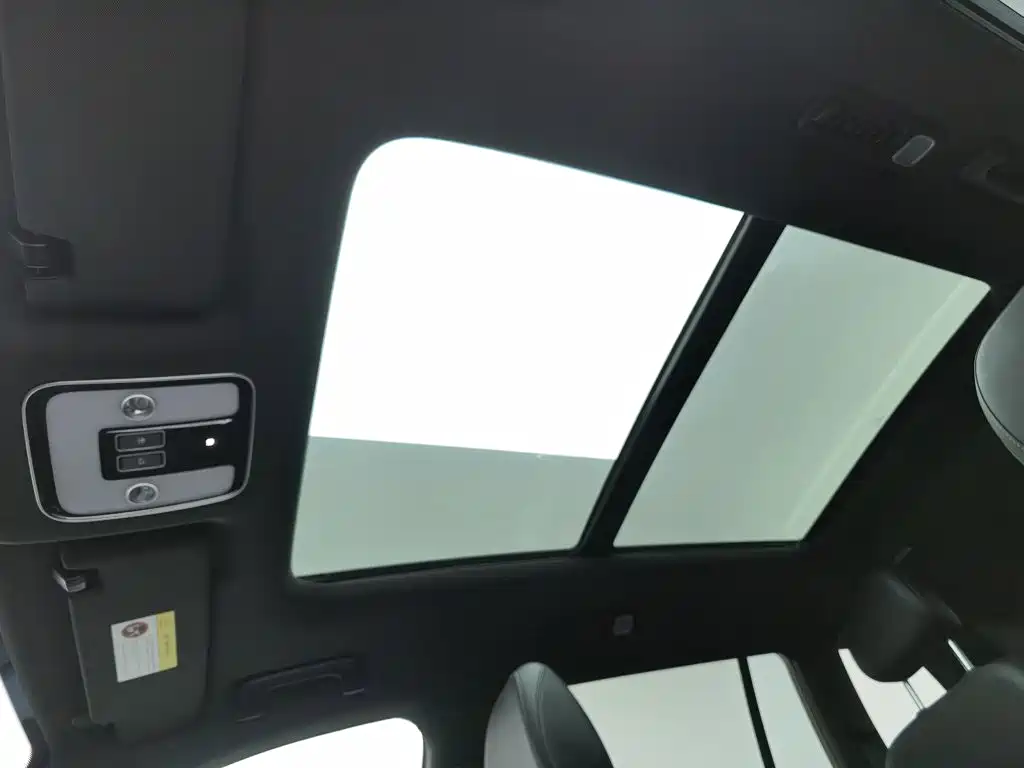Li Auto Li ONE — миниатюра 14