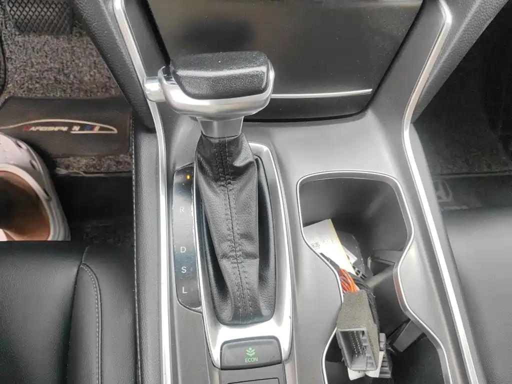 Honda Accord — миниатюра 15