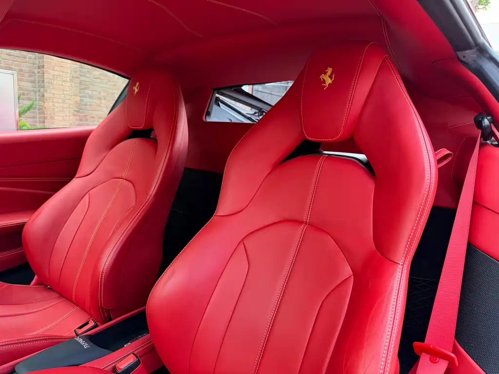 Ferrari F8 — миниатюра 9