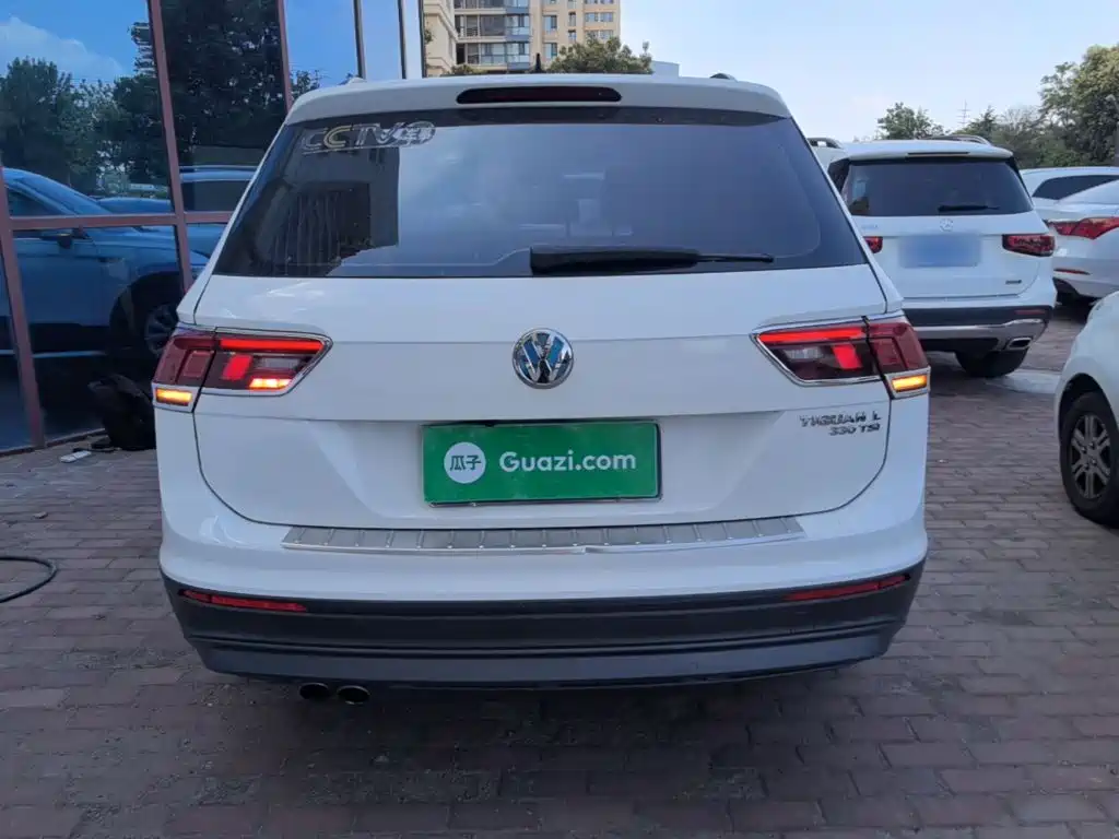 Volkswagen Tiguan L L 2017 330TSI AT