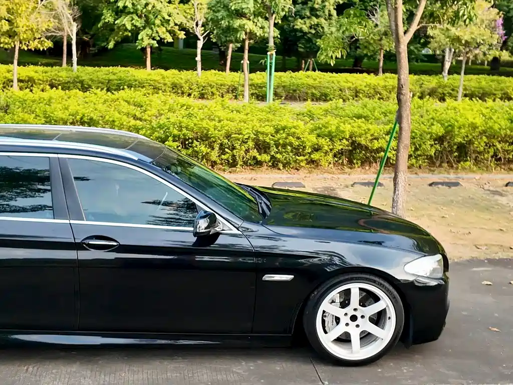BMW 5 Series (Import) — миниатюра 59