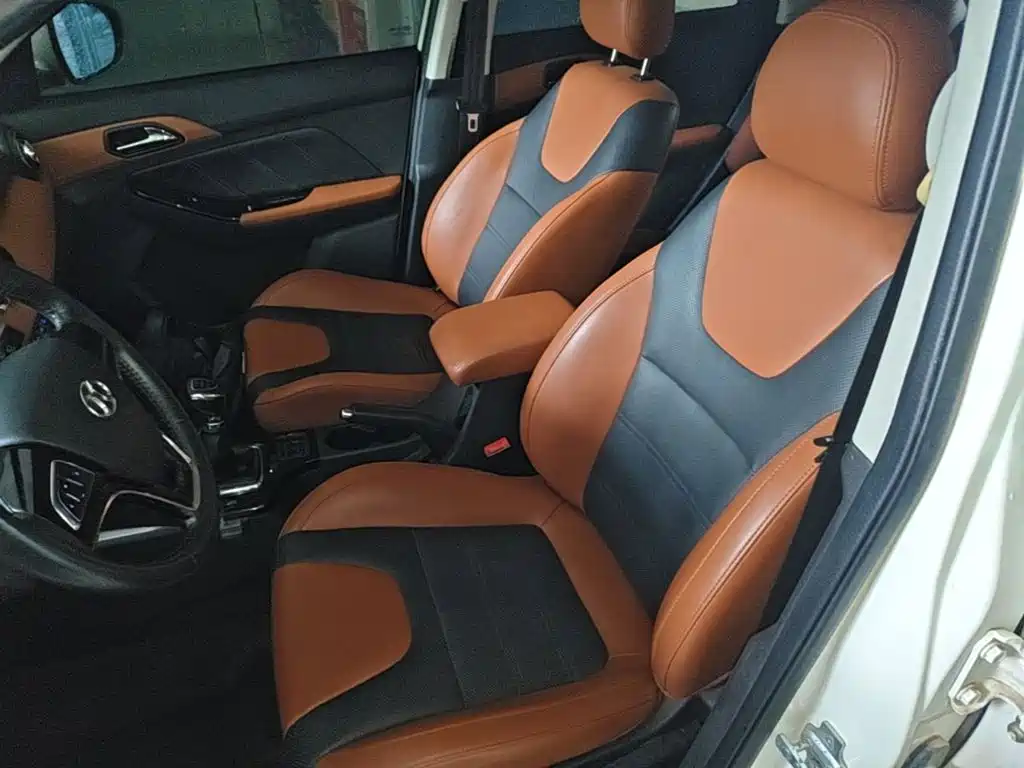 BAIC Senova X35 — миниатюра 15