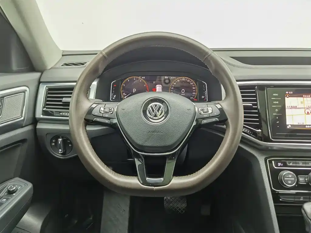 Volkswagen Teramont — миниатюра 11