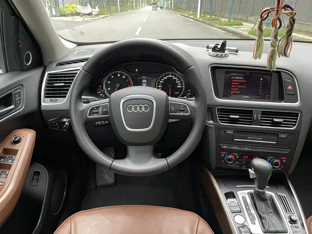 Audi Q5 (Import) — миниатюра 12