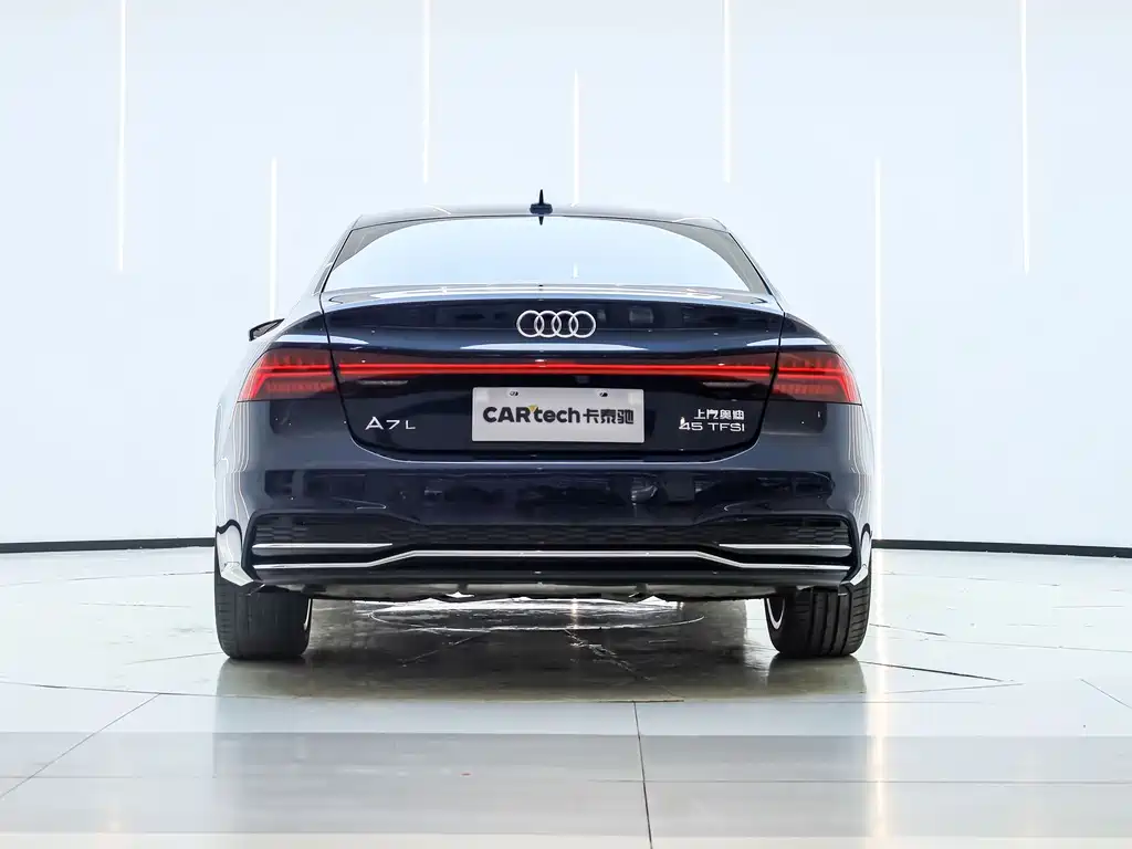 Audi A7L 2024 45TFSI S-line