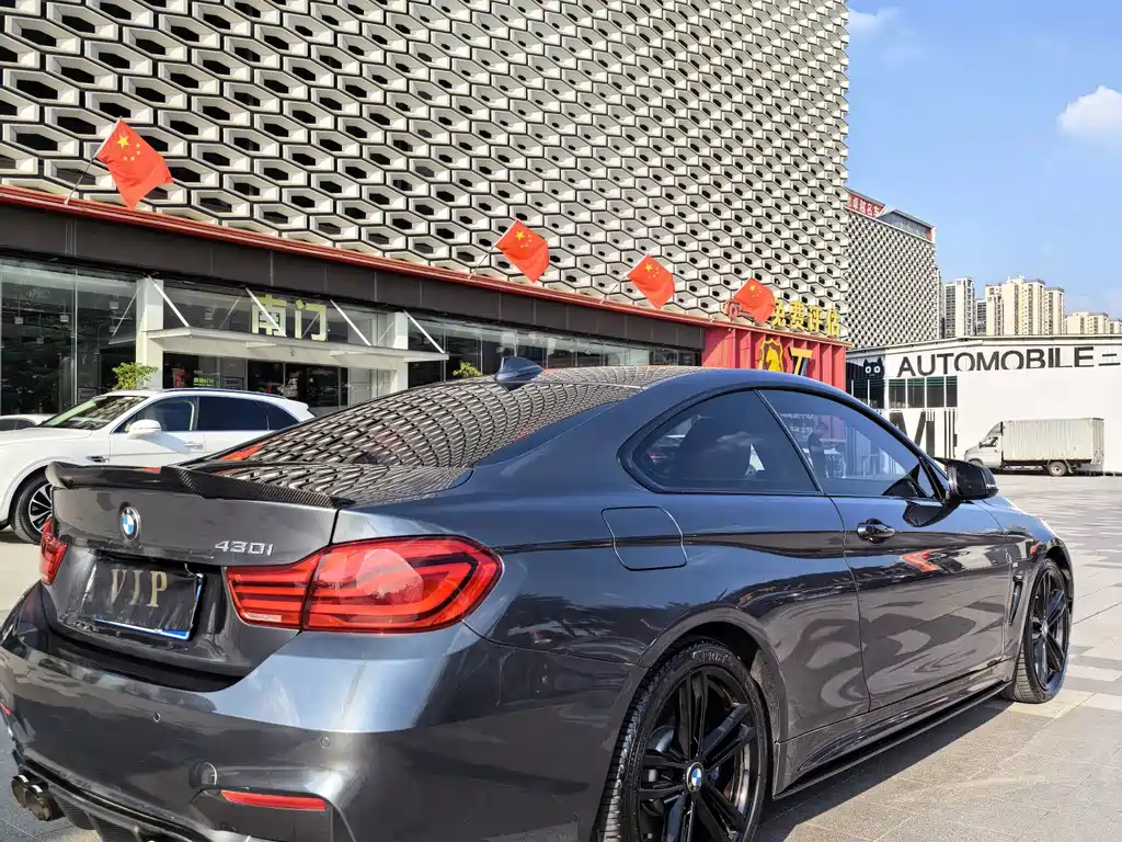 BMW 4 Series — миниатюра 11