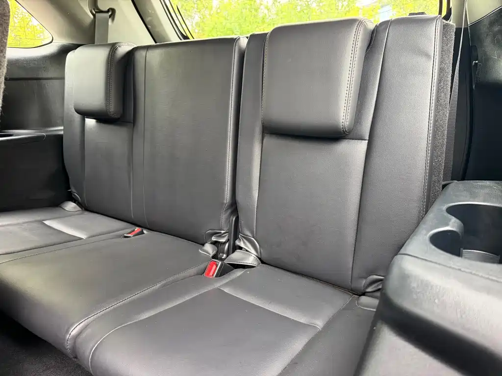 Toyota Highlander — миниатюра 16