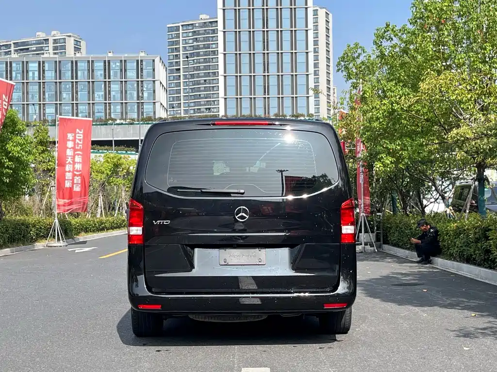Mercedes-Benz Vito — миниатюра 5