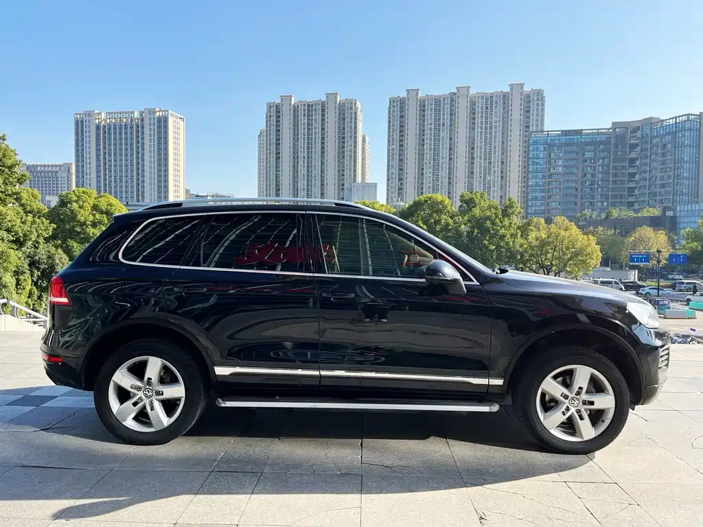 Volkswagen Touareg — миниатюра 5