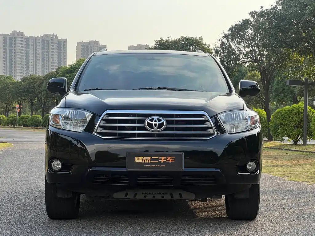 Toyota Highlander (Import) — миниатюра 2