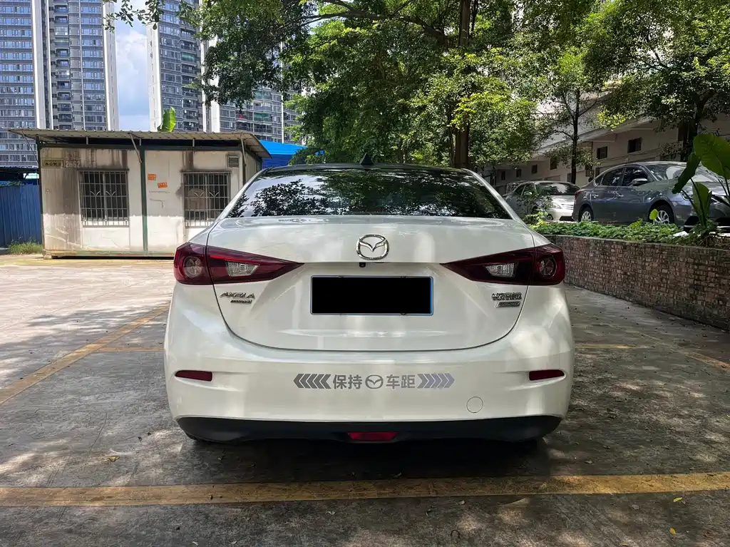Mazda 3 Axela — миниатюра 8