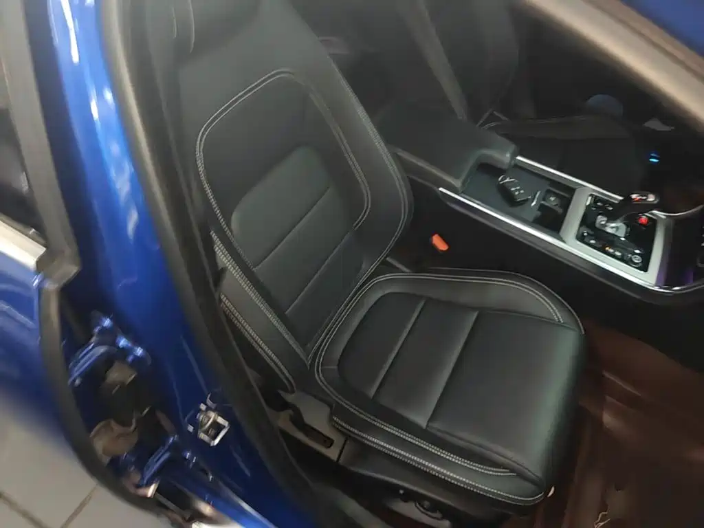Jaguar XEL — миниатюра 25
