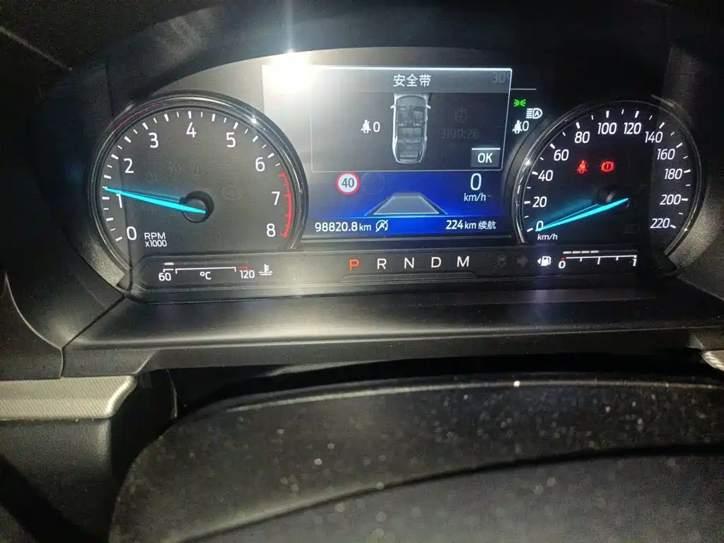 Ford Explorer — миниатюра 13