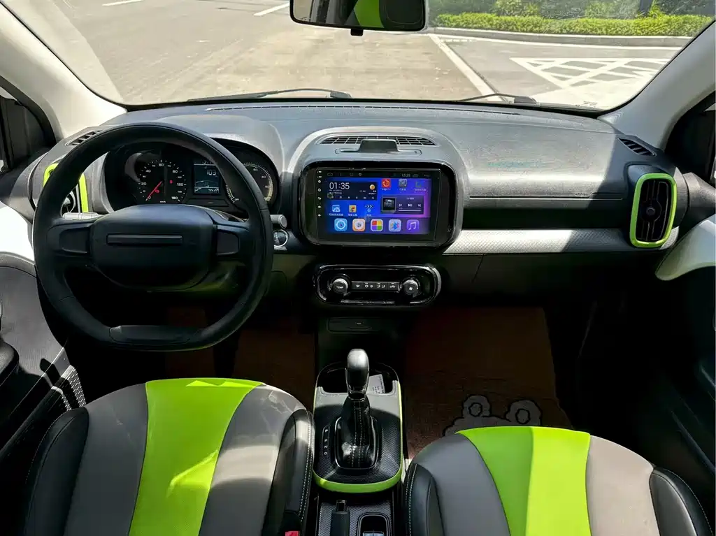 Roewe Clever — миниатюра 8