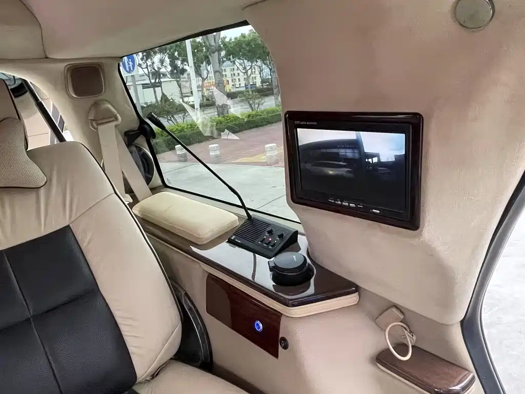 Lincoln Navigator 2010 5.4L AWD