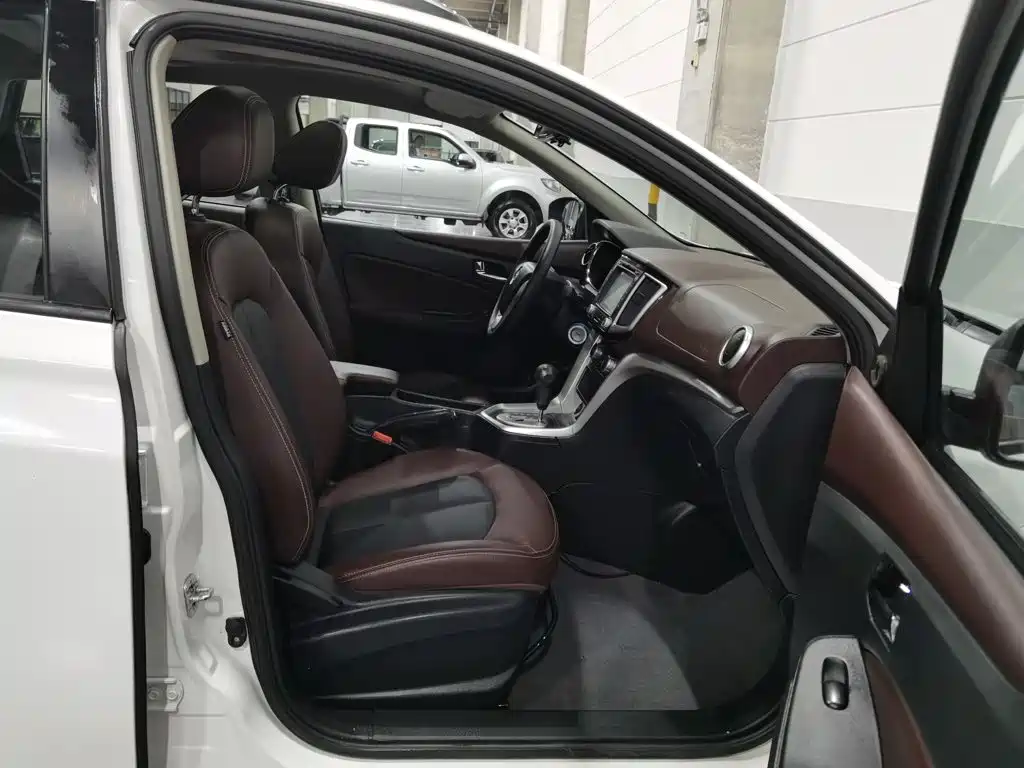 Venucia T70X — миниатюра 23