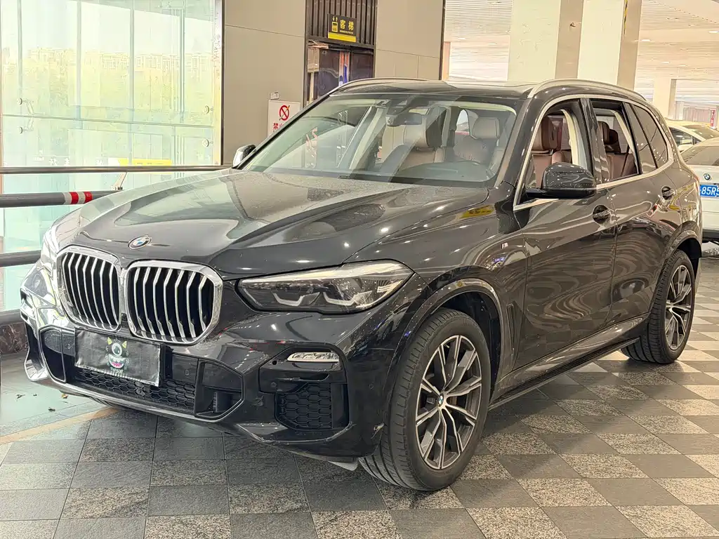 BMW X5 (Import) 2021