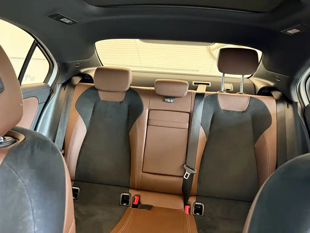 Mercedes-Benz A-Class — миниатюра 15