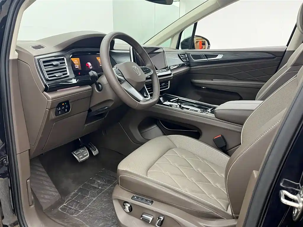 Volkswagen Viloran 2024 380TSI Luxury