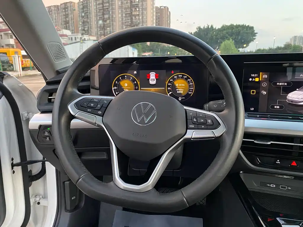 Volkswagen Lamando — миниатюра 12