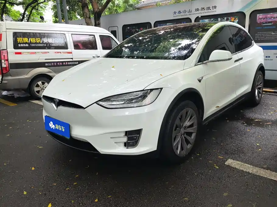 Tesla Model X 2017 Model X 100D Long Range Edition