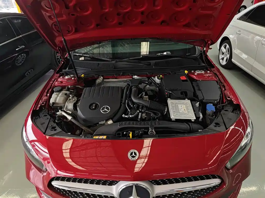 Mercedes-Benz A-Class — миниатюра 10