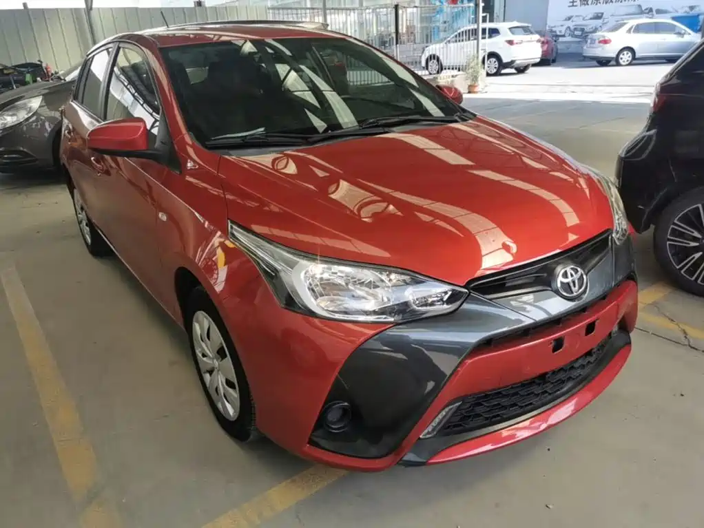 Toyota Yaris L — миниатюра 4