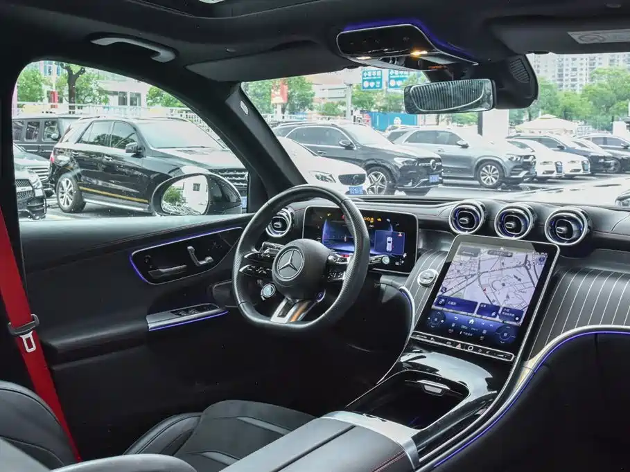 Mercedes-Benz GLC AMG — миниатюра 12