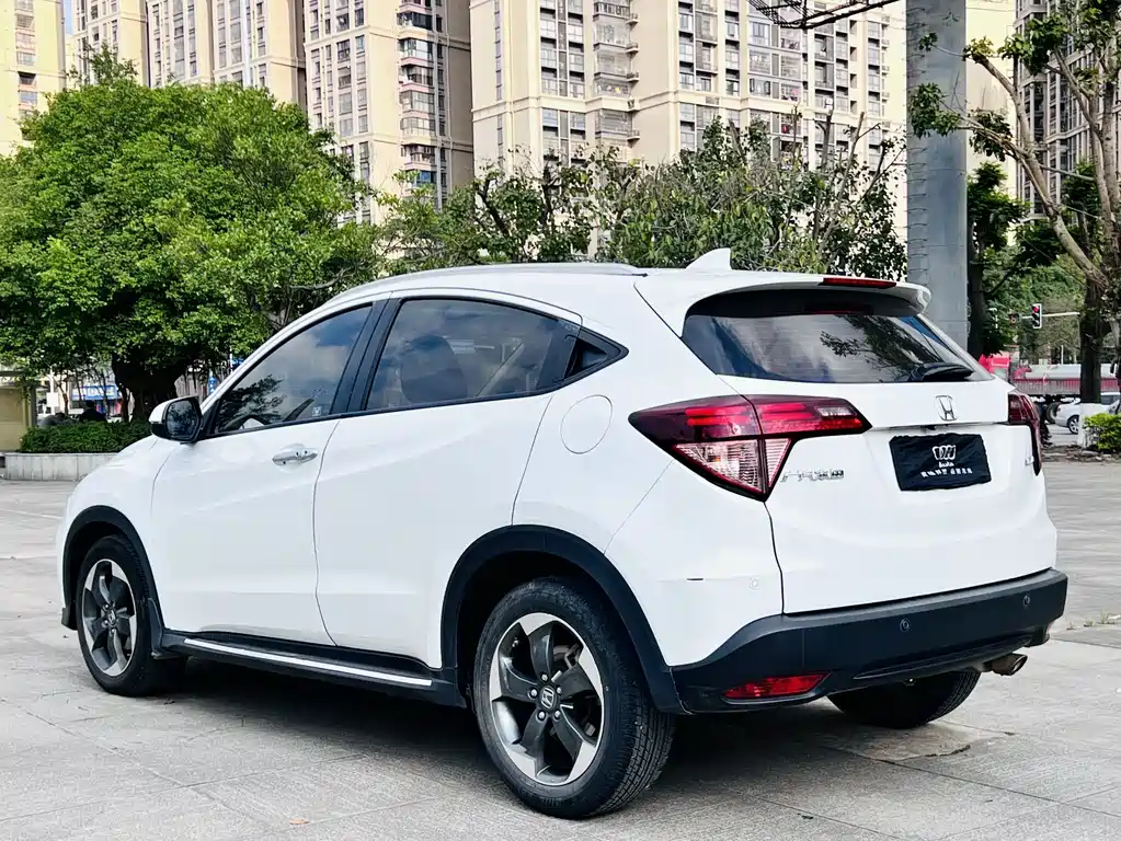 Honda Vezel — миниатюра 6