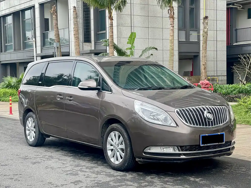 Buick GL8 2014 2.4L CT Luxury Comfort