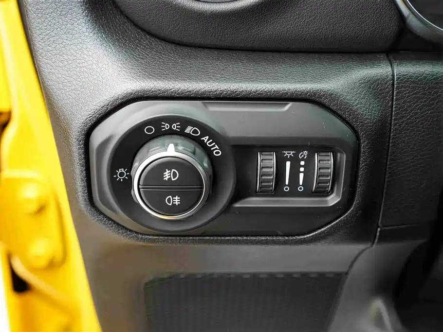 Jeep Wrangler — миниатюра 28