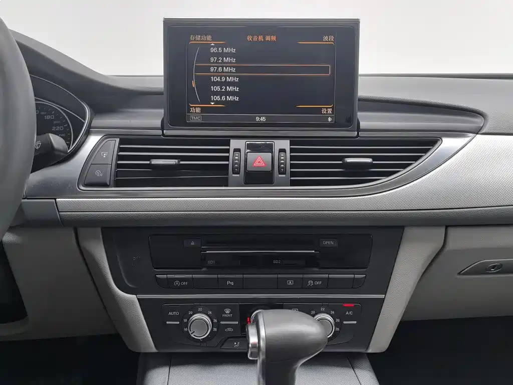 Audi A6L — миниатюра 12