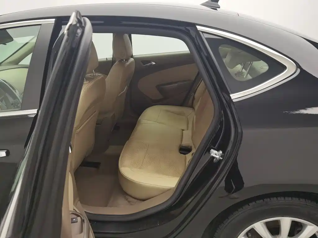 Buick Excelle — миниатюра 15