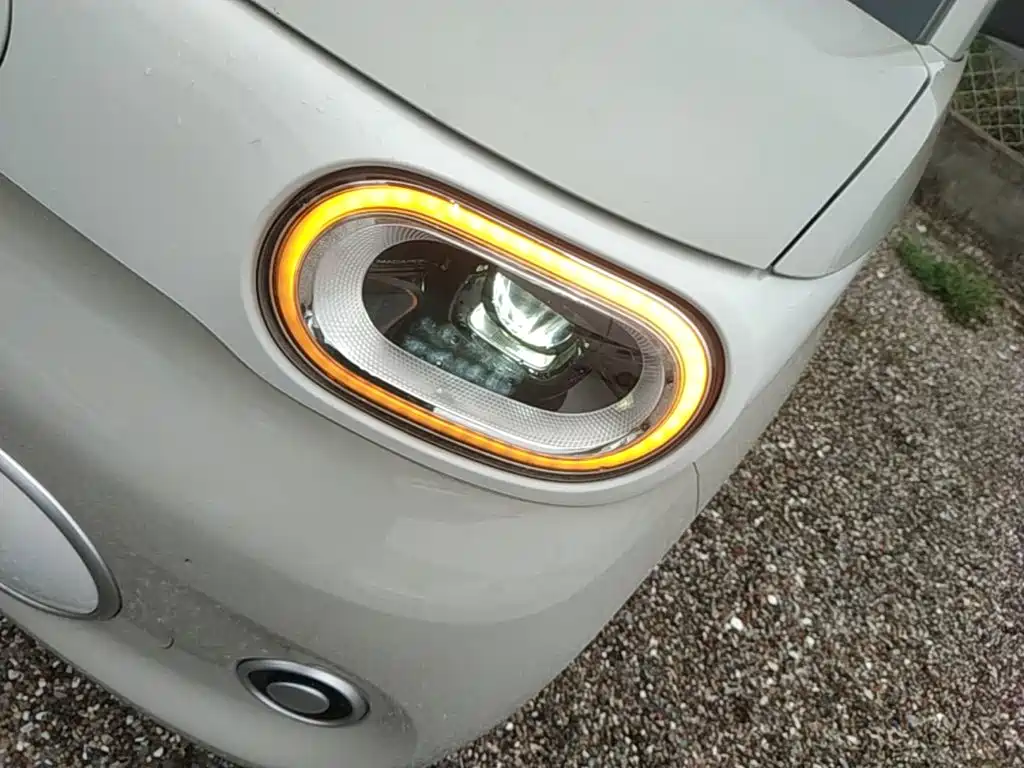 Wuling MINIEV — миниатюра 24
