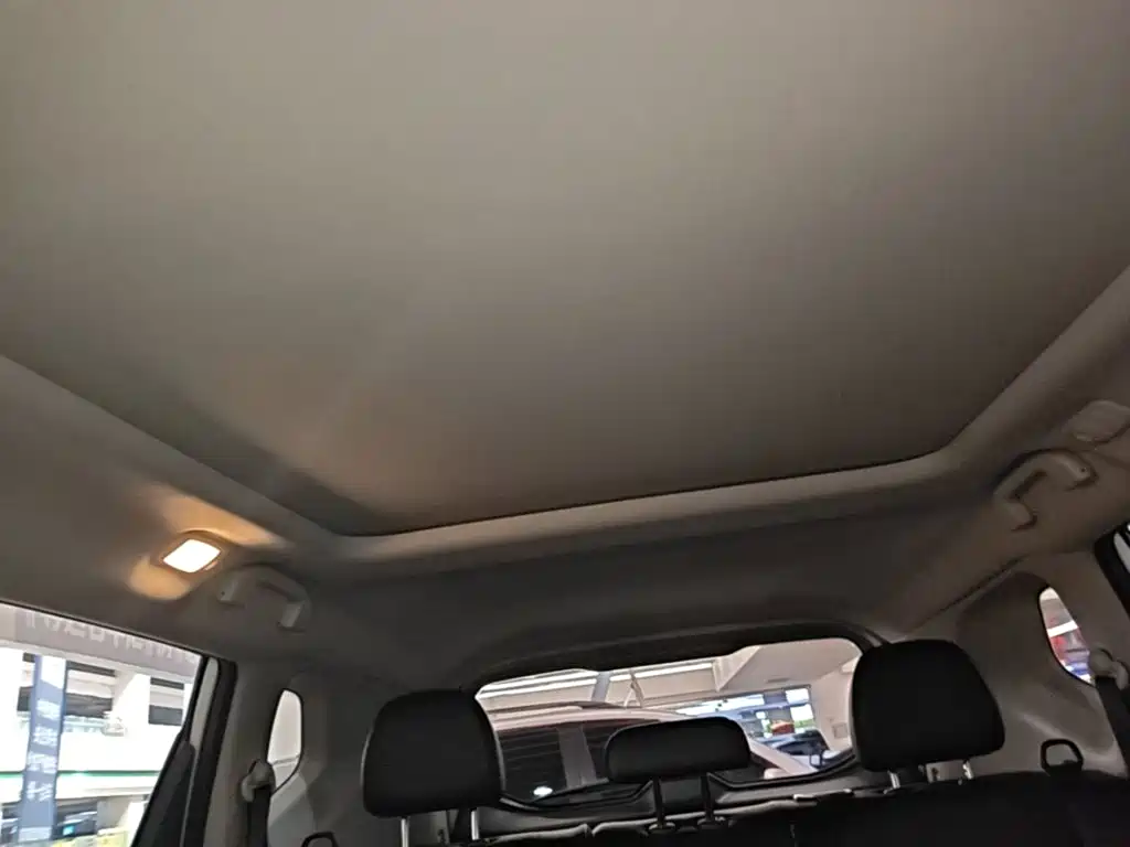 Nissan X-Trail — миниатюра 18