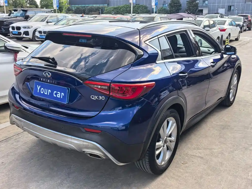 Infiniti QX30 — миниатюра 6